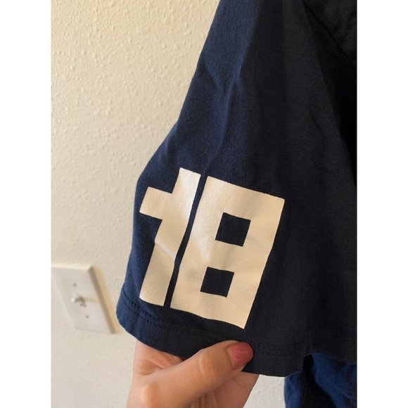 Men’s Nike Sportswear Tee - Picture 4 of 4